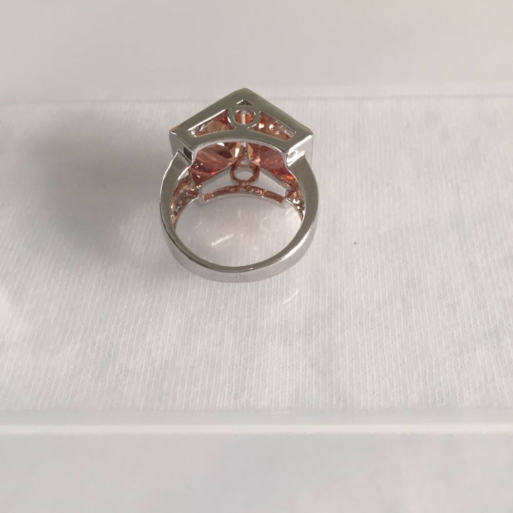 Silver Morganite Ring - Picture 4 of 8